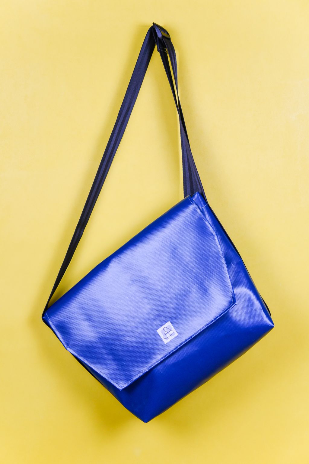 Messenger bag